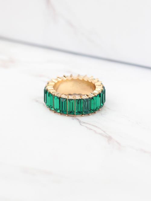 green metal finger ring - 17565209 - Standard Image - 1