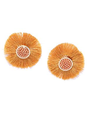 yellow metal studs earring - 17565226 - Standard Image - 3
