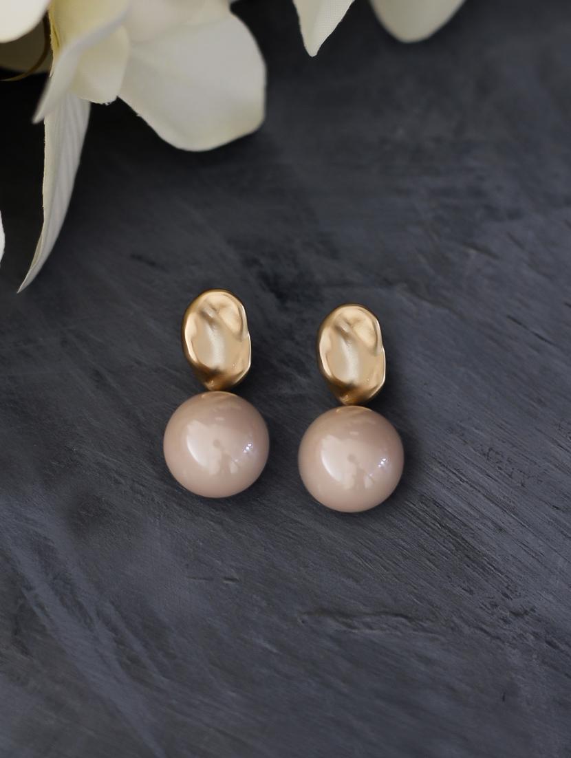beige metal drop earring - 17565228 - Zoom Image - 2