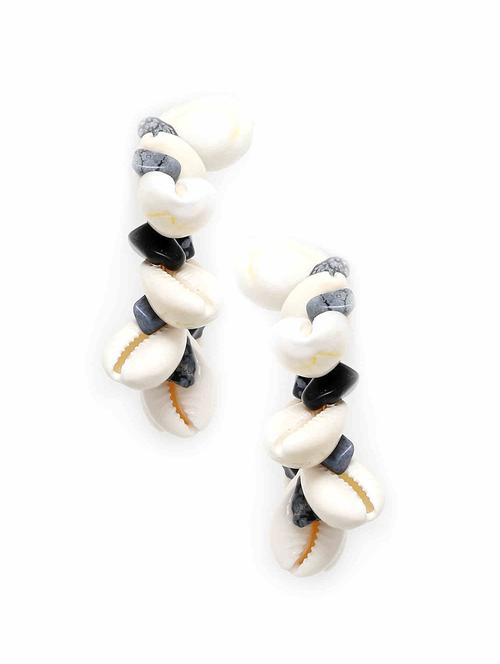 black metal chandballi earring - 17565230 - Standard Image - 1