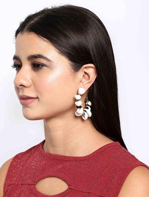 black metal chandballi earring - 17565230 - Standard Image - 3