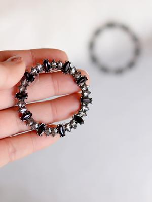 black metal drop earring - 17565246 - Standard Image - 2