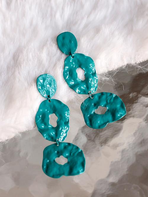 green metal drop earring - 17565252 - Standard Image - 1