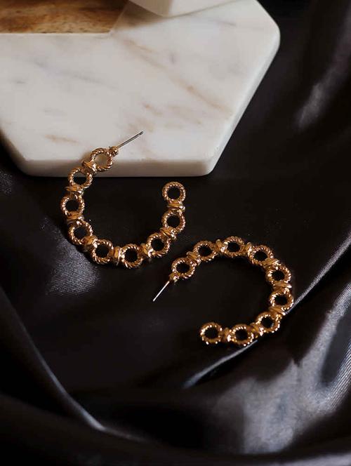 gold metal other earring - 17565260 - Standard Image - 1