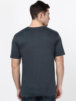 grey solid t-shirt - 17565323 - Standard Image - 3