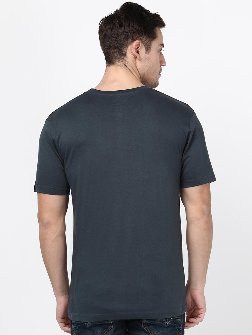 grey solid t-shirt - 17565323 - Zoom Image - 3