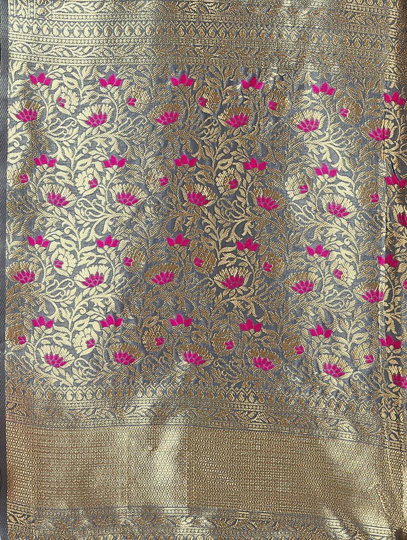jacquard banarasi saree with blouse - 17566048 - Zoom Image - 4