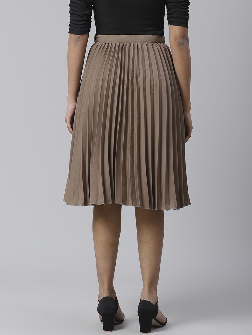high rise accordion pleated skirt - 17567007 - Zoom Image - 3