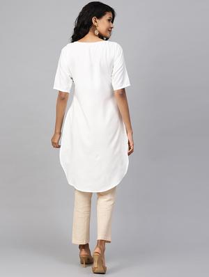 solid straight kurta - 17567036 - Standard Image - 3