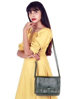 green leatherette (pu) regular sling bag - 17567322 - Standard Image - 6