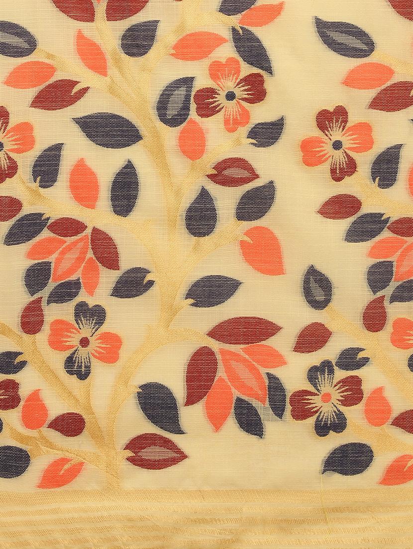 floral print saree with blouse - 17567913 - Zoom Image - 4
