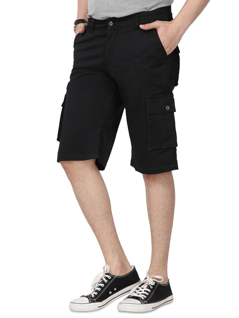black solid cargo shorts - 17568126 - Zoom Image - 2