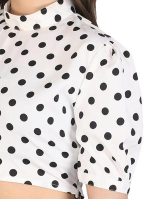 puff sleeves polka dot crop top - 17568198 - Standard Image - 5