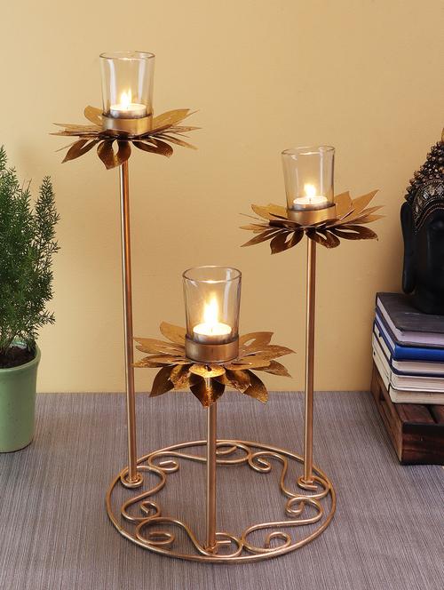 tealight holder with flower cut leaves - 17568630 - Very Small Image - 1