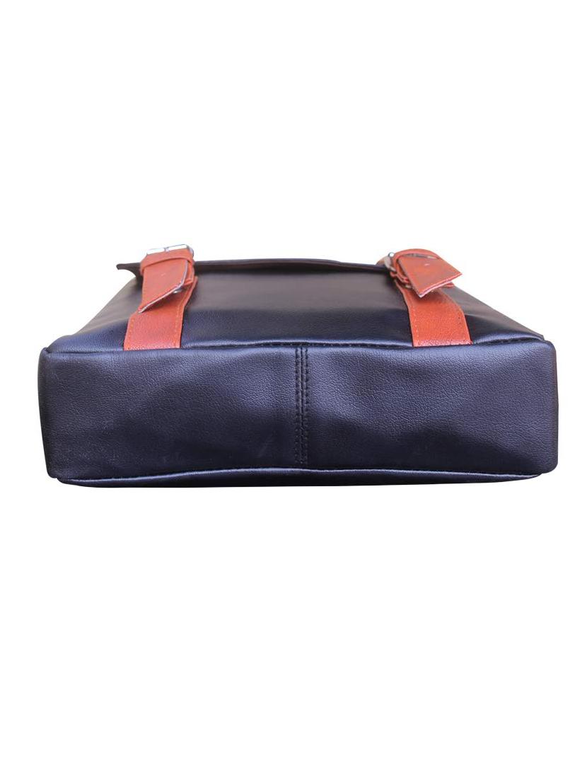 black leatherette (pu) messenger messengerbag - 17569041 - Zoom Image - 4