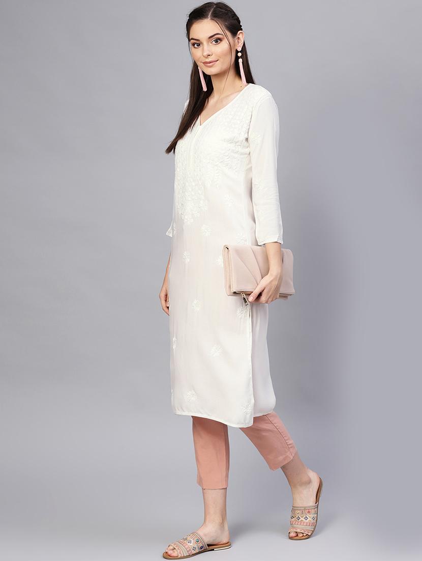 chikankari straight kurta - 17570264 - Zoom Image - 4