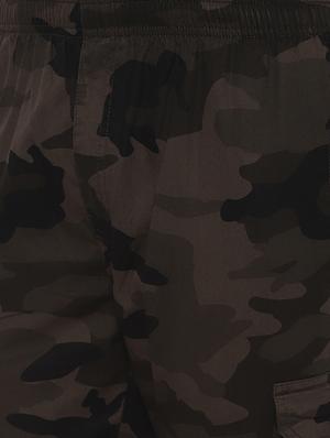 brown camouflage cargo trouser - 17570685 - Standard Image - 5
