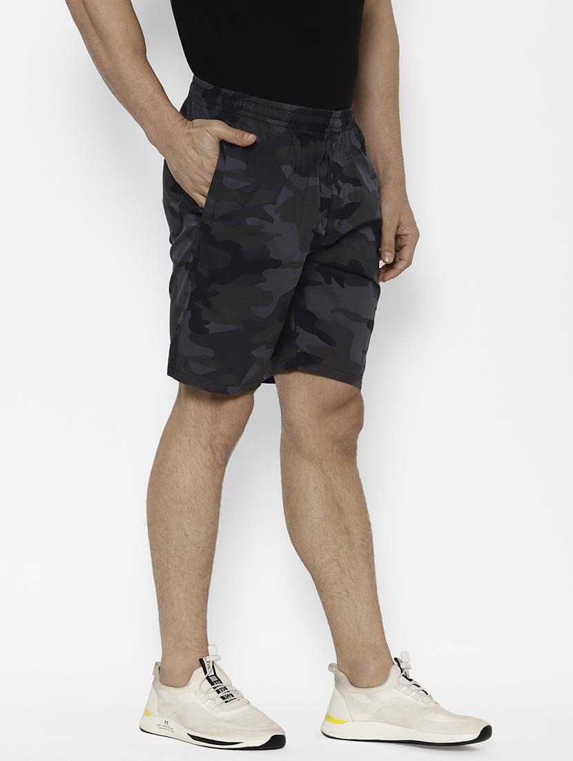 grey camouflage bermuda shorts - 17570689 - Zoom Image - 2
