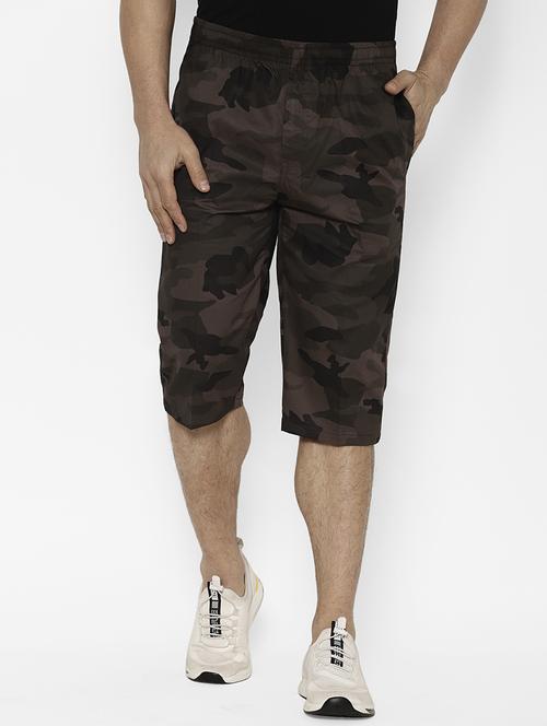 brown camouflage three - fourth - 17570696 - Standard Image - 1