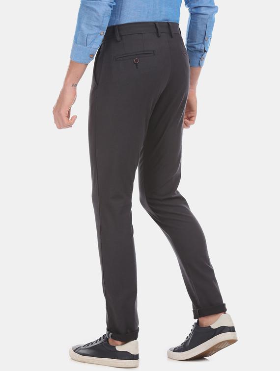 black solid chinos - 17571061 - Zoom Image - 3