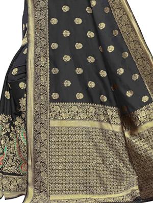 zari work banarasi saree with blouse - 17571821 - Standard Image - 3