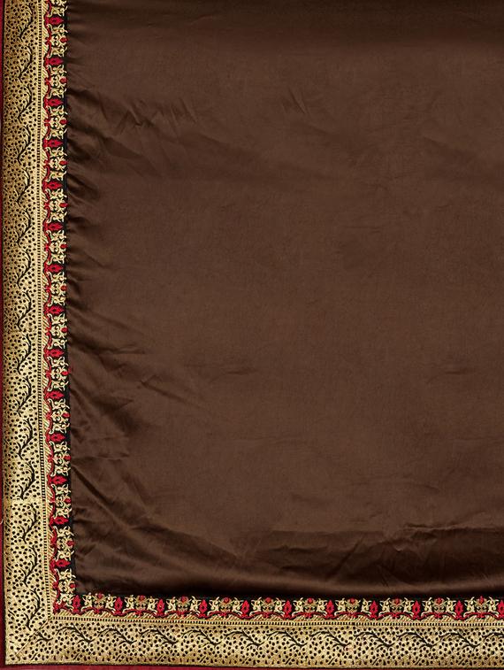lace bordered embroidered saree with blouse - 17572964 - Zoom Image - 4