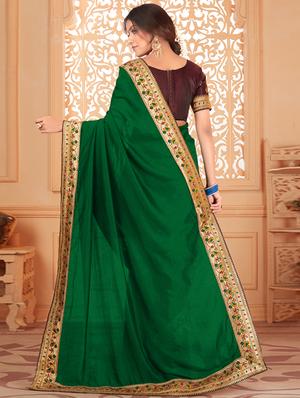 solid bordered saree with blouse - 17572980 - Standard Image - 2