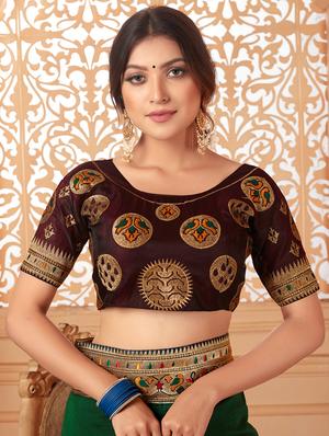 solid bordered saree with blouse - 17572980 - Standard Image - 3