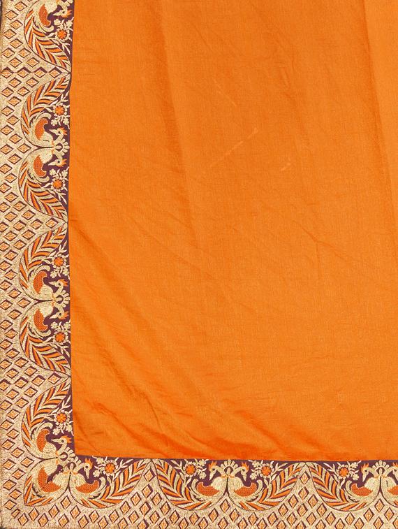 solid bordered saree with blouse - 17572984 - Zoom Image - 4
