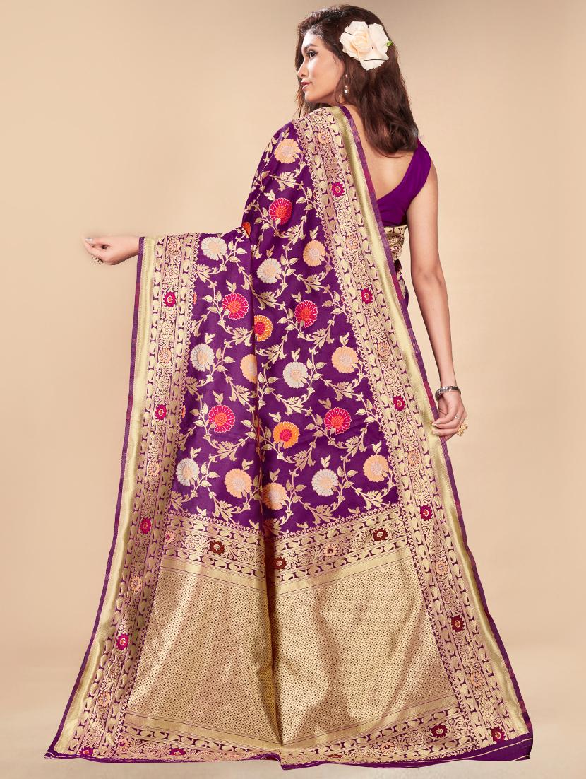 jacquard banarasi saree with blouse - 17573679 - Zoom Image - 2