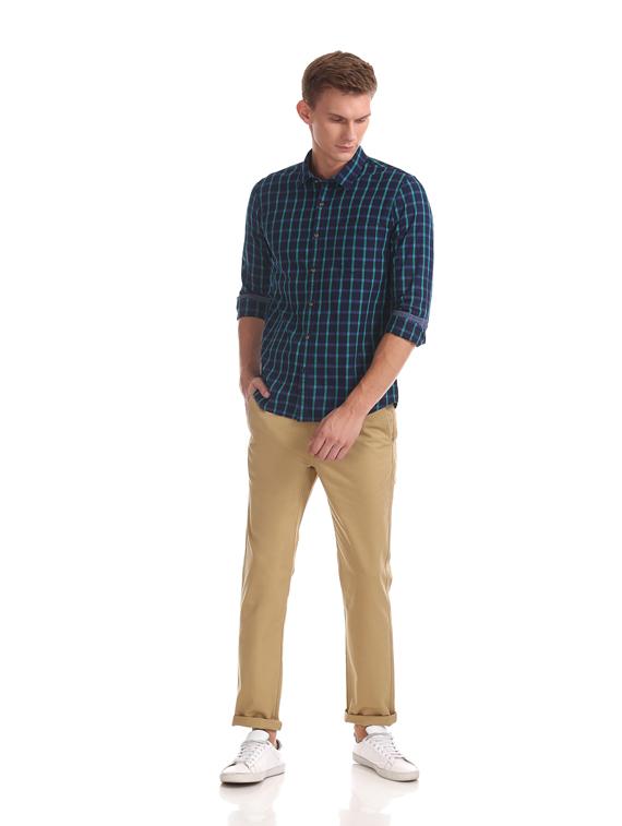 beige solid chinos - 17574544 - Zoom Image - 4