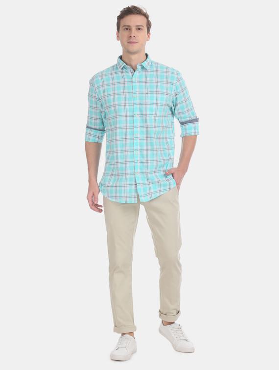 beige solid chinos - 17574737 - Zoom Image - 4