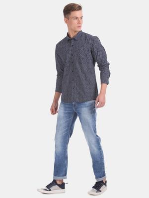 blue light washed denim jeans - 17575209 - Standard Image - 4