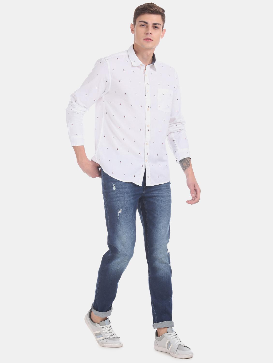 blue light washed jeans - 17575349 - Zoom Image - 4