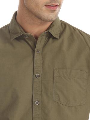olive green solid casual shirt - 17575558 - Standard Image - 5