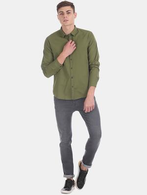 olive green solid casual shirt - 17575633 - Standard Image - 4