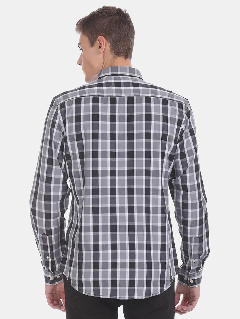 black checkered casual shirt - 17575649 - Zoom Image - 3