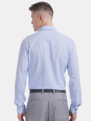 blue solid formal shirt - 17575844 - Standard Image - 4
