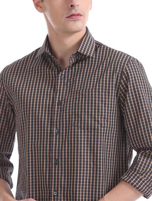 navy blue checkered formal shirt - 17576026 - Standard Image - 4