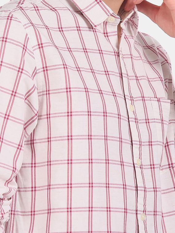 white checkered casual shirt - 17576772 - Zoom Image - 5