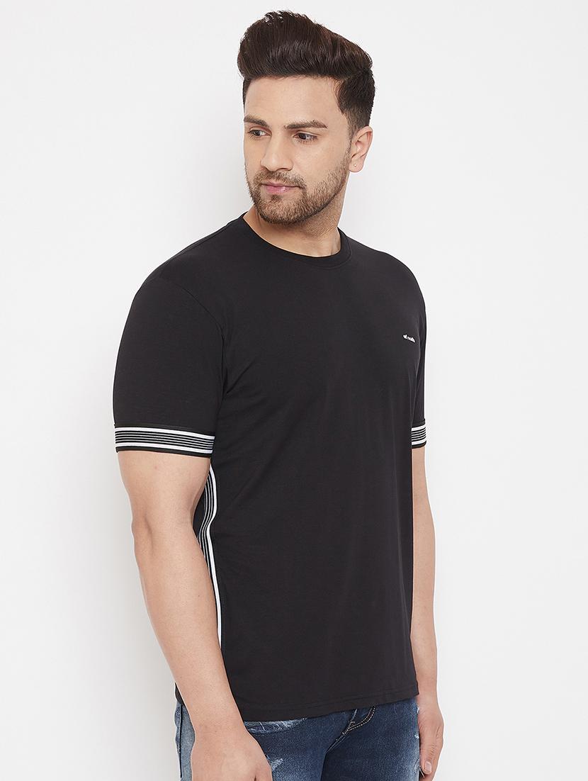 black solid t-shirt - 17578872 - Zoom Image - 1