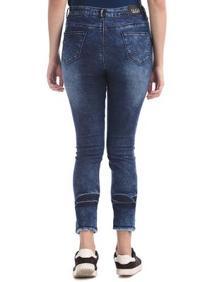 mid rise acid washed jeans - 17580222 - Standard Image - 3