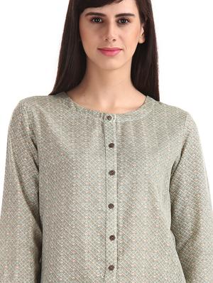 button up regular top - 17580267 - Standard Image - 4