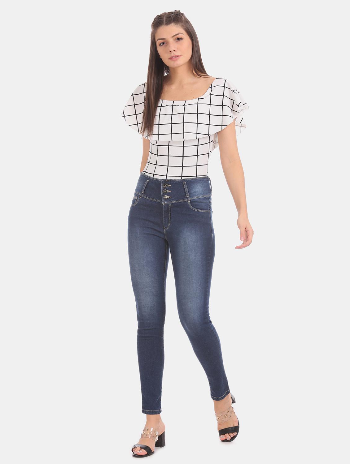 mid rise stone washed jeans - 17580326 - Zoom Image - 4