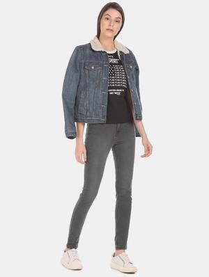 mid rise denim jeans - 17580370 - Standard Image - 4