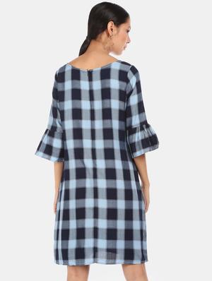 boat neck checkered dress - 17580565 - Standard Image - 3
