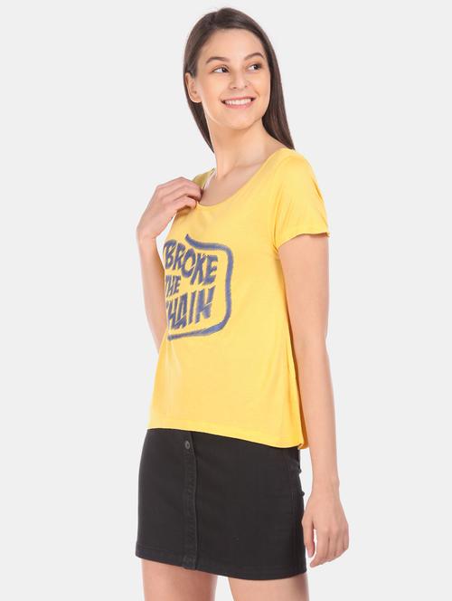 round neck graphic tee - 17581211 - Very Small Image - 1