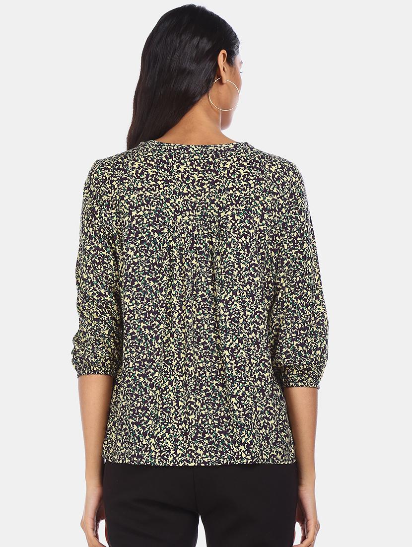 v neck printed top - 17581681 - Zoom Image - 3