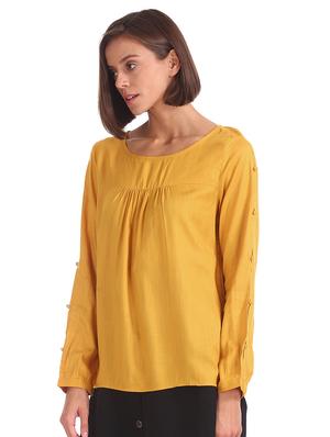 gather detail solid top - 17581727 - Standard Image - 2
