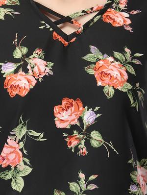 v-neck floral top - 17582202 - Standard Image - 6